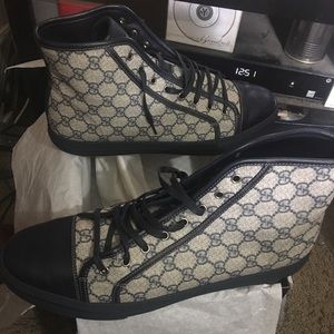 Gucci Shoes In Sz 14 With Print All Over Shoe
